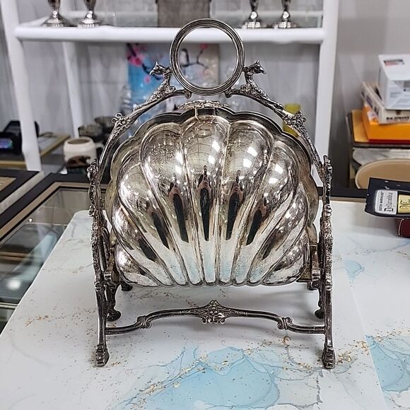 Vintage English Silver Plated Bread Bun Roll Warmer - Picture 1 of 4